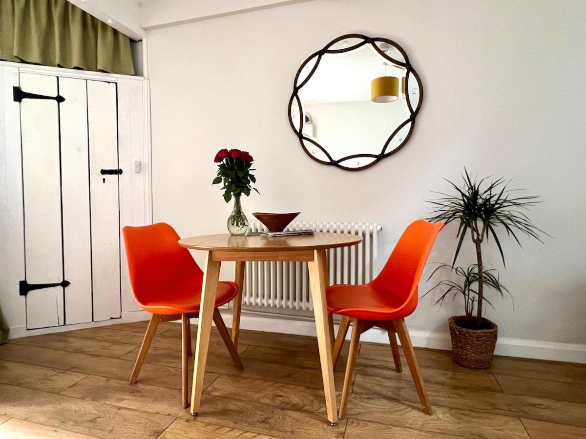 Cosy Weavers Cottage - Heart Of Frome Eksteriør billede